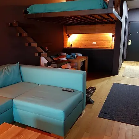 Apartment No.900001 *